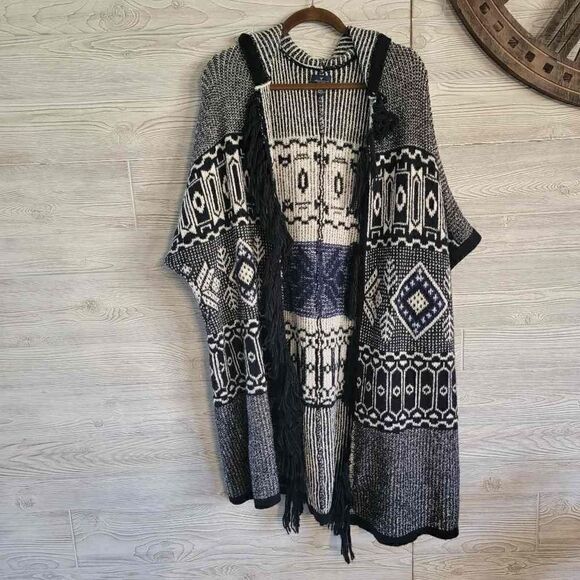 American Eagle Southwest Black Fringe Sweater Cardigan OSFM Western - Picture 1 of 6